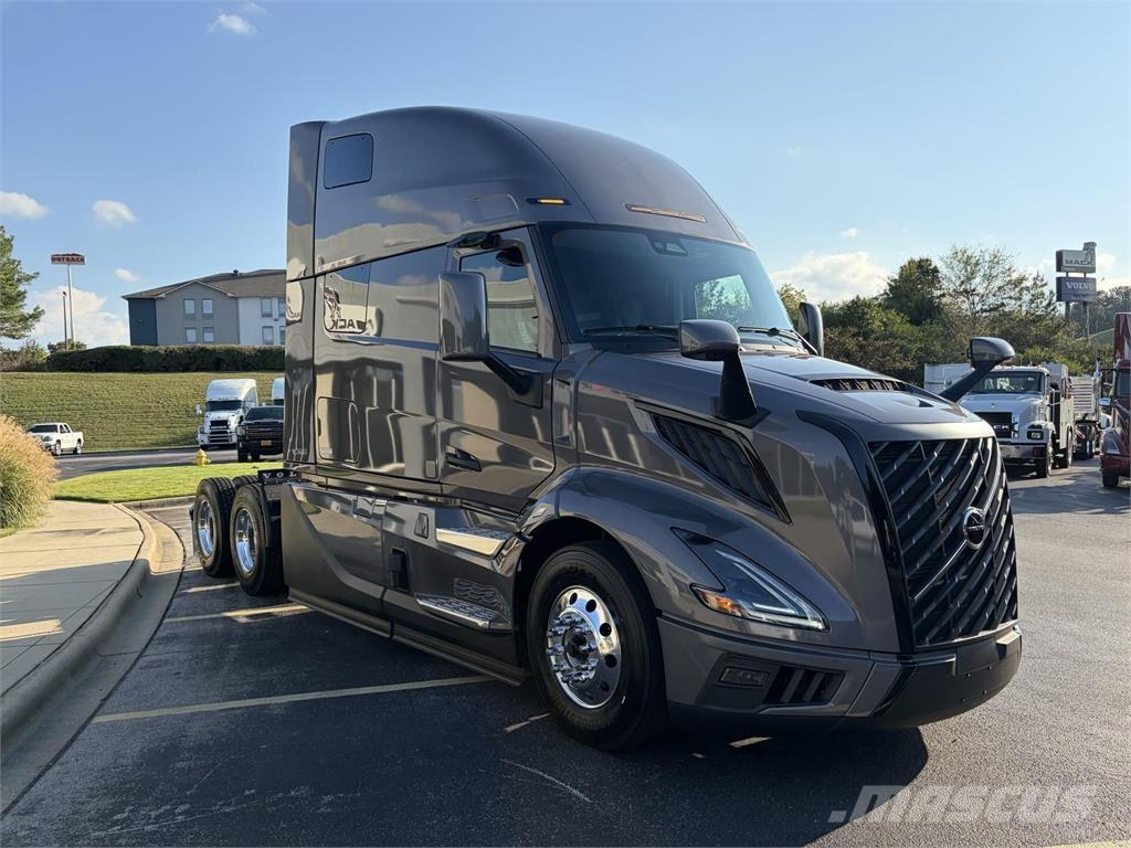 Volvo VNL64T860 Vlačilci