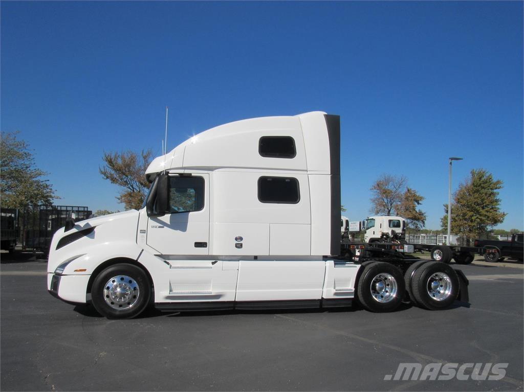 Volvo VNL64T860 Vlačilci