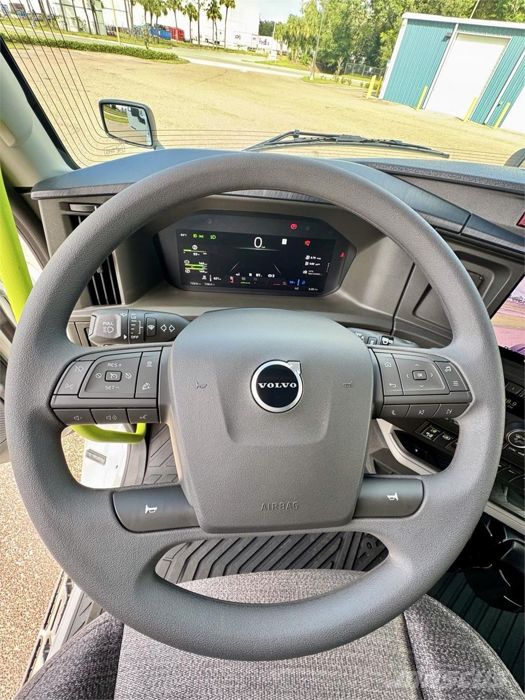 Volvo VNL64T860 Vlačilci