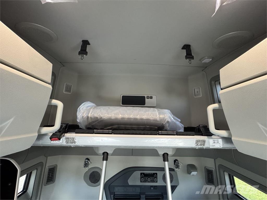 Volvo VNL64T860 Vlačilci