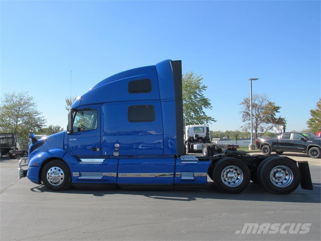 Volvo VNL860 Vlačilci