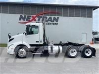 Volvo VNR64T300 Vlačilci