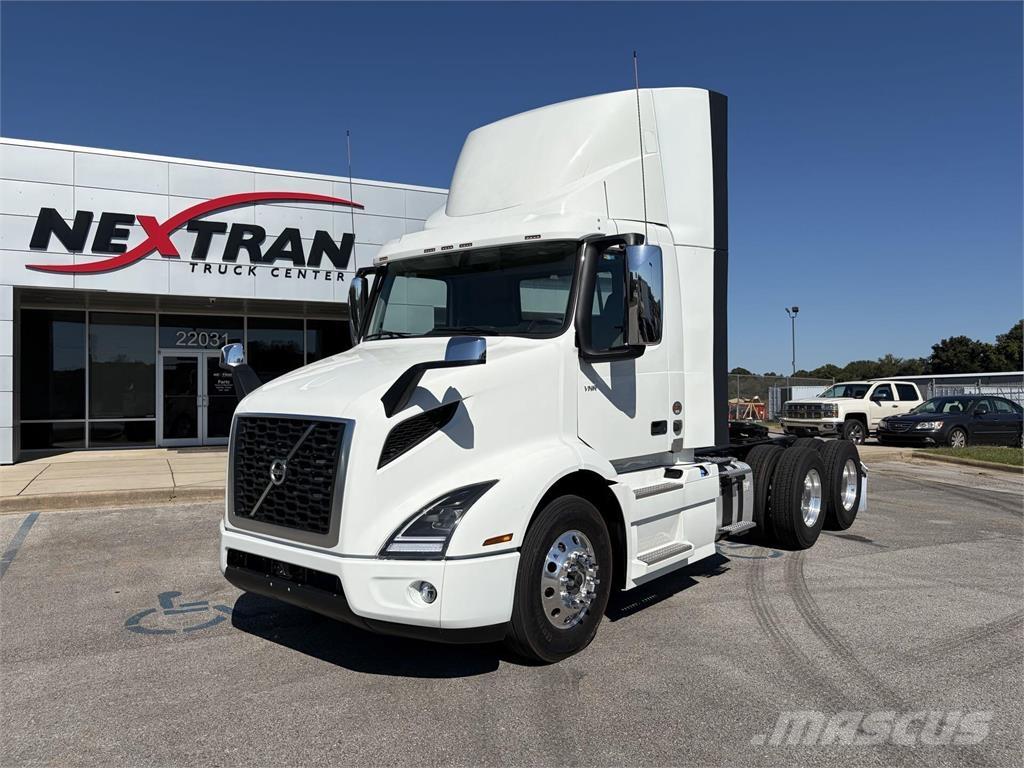 Volvo VNR64T300 Vlačilci