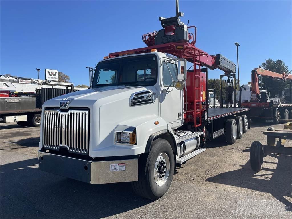 Western Star 4700SB Drugi tovornjaki