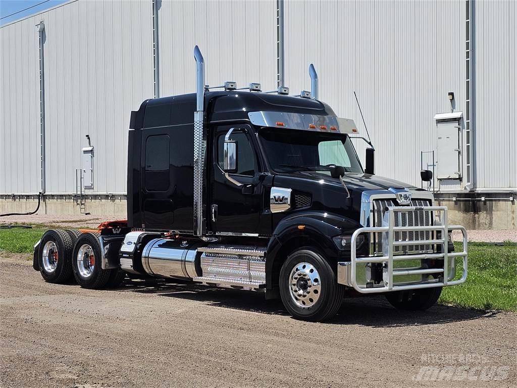 Western Star 49X Vlačilci