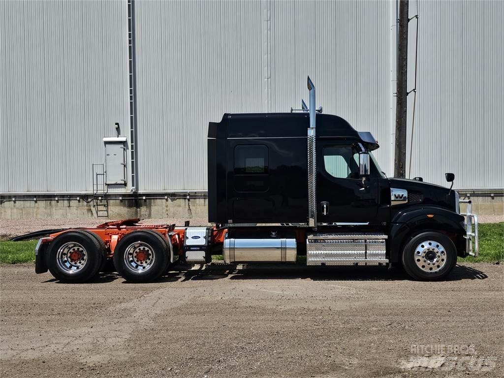 Western Star 49X Vlačilci