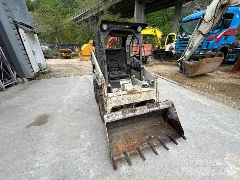 Bobcat 543 Mini nakladalci