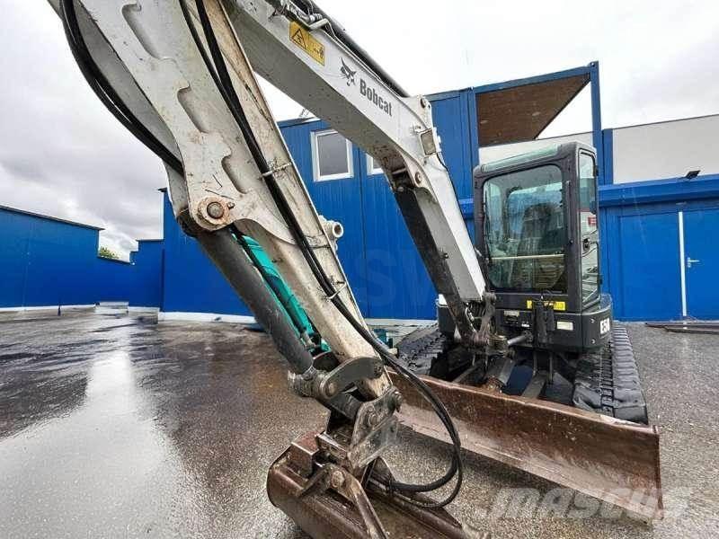 Bobcat E50 Mini bagri <7t