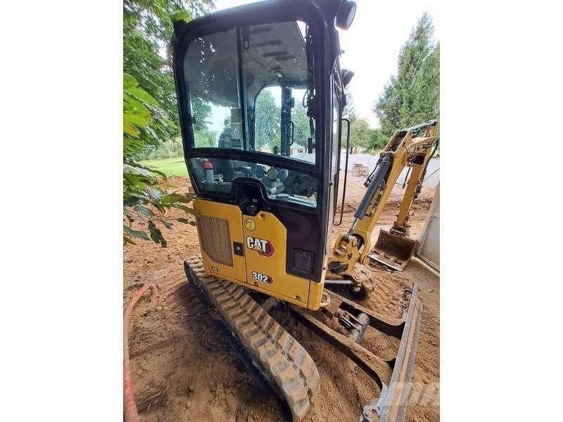CAT 302 Mini bagri <7t