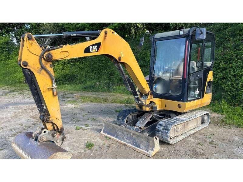 CAT 302.5C Mini bagri <7t