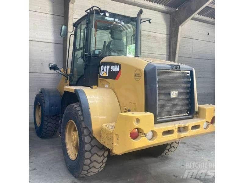 CAT 918M Kolesni nakladalci