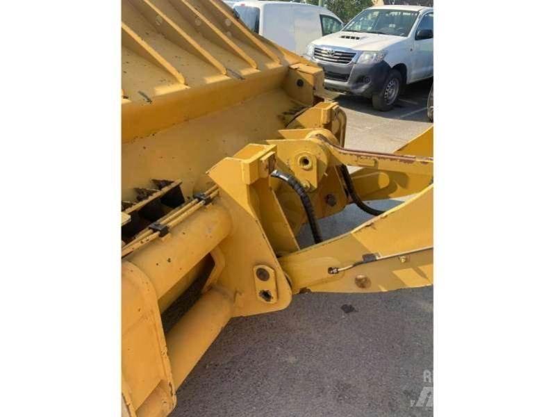 CAT 926M Kolesni nakladalci