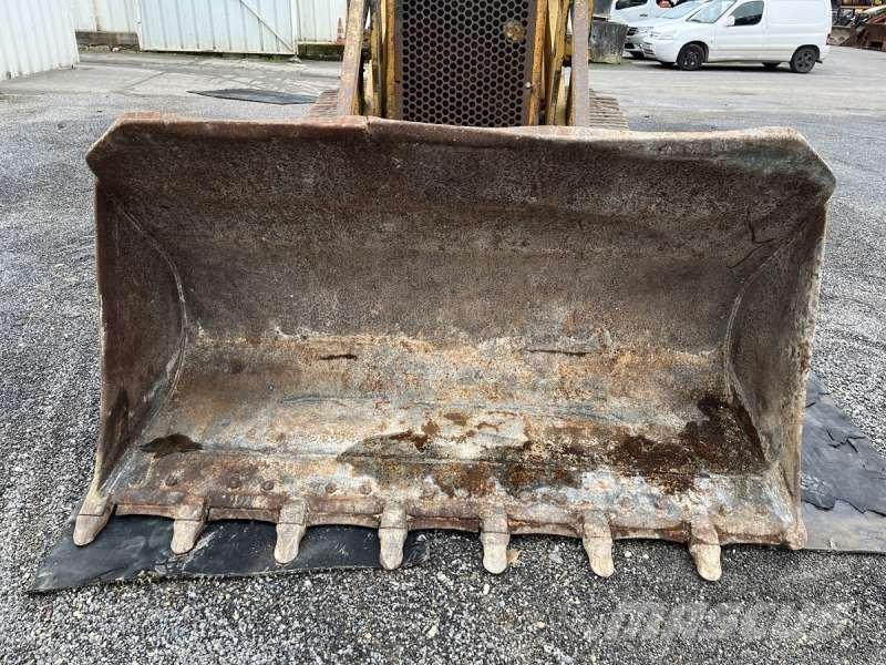 CAT 933C Nakladalci goseničarji