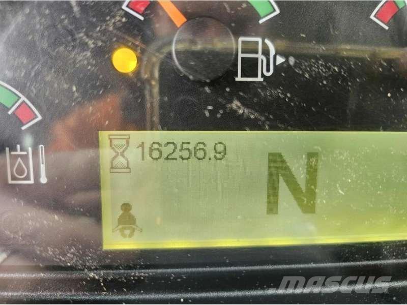 CAT 938M Kolesni nakladalci