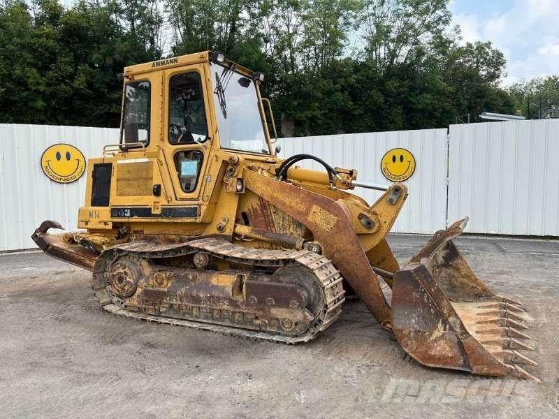 CAT 943 Nakladalci goseničarji