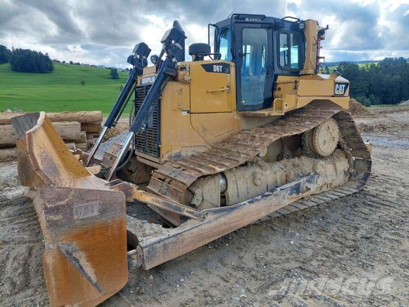CAT D6T LGP Buldožerji goseničarji