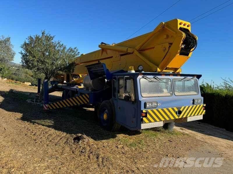 Condor 125/S Rabljeni žerjavi za vsak teren