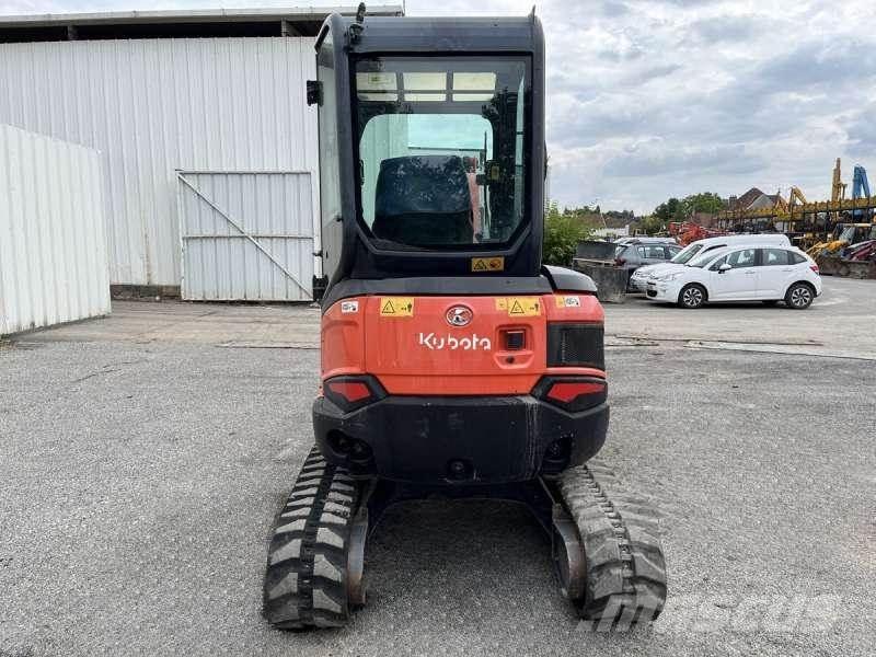 Kubota U27-4 Mini bagri <7t