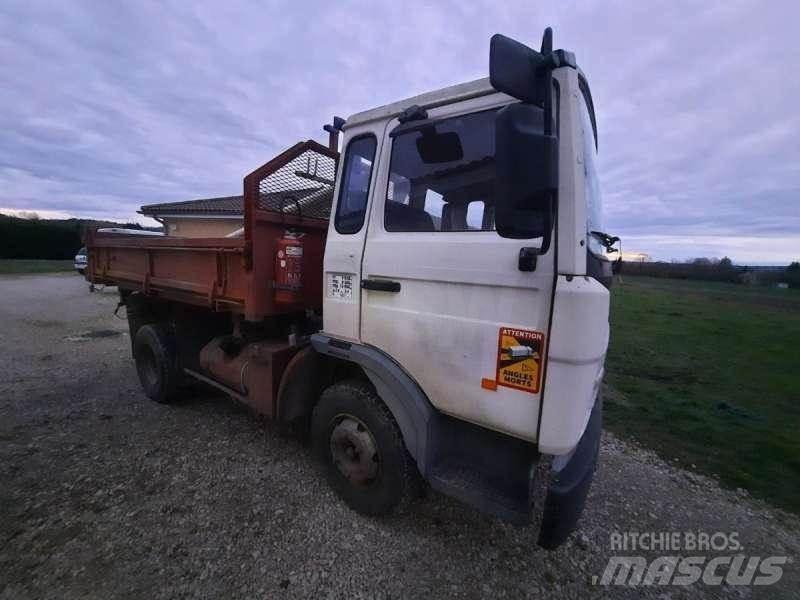 Renault 4X2 Kiper tovornjaki