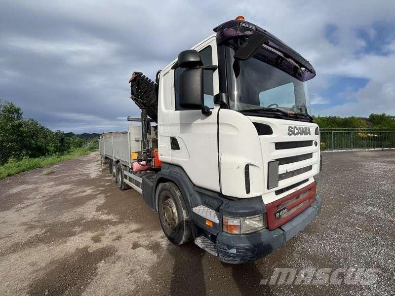 Scania R420 Tovornjaki s kesonom/platojem