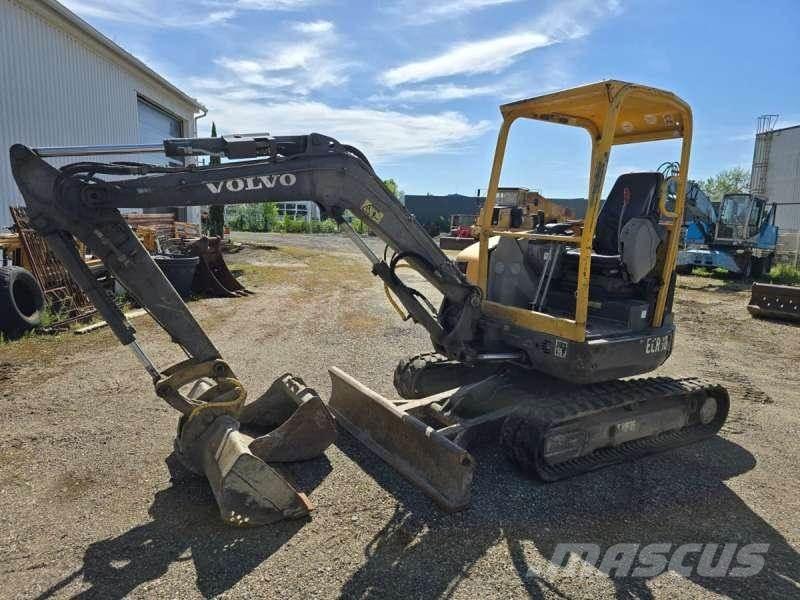 Volvo ECR38 Mini bagri <7t