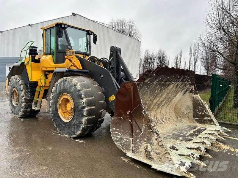 Volvo L220H Kolesni nakladalci