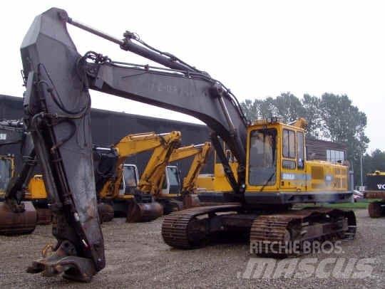 Åkerman EC450 Bagri goseničarji