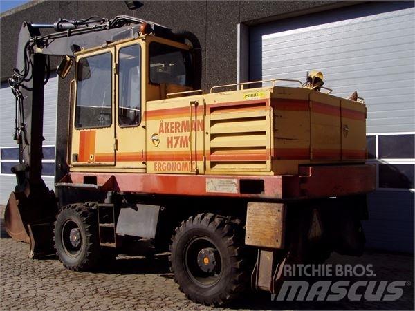 Åkerman H7MC Bagri na kolesih