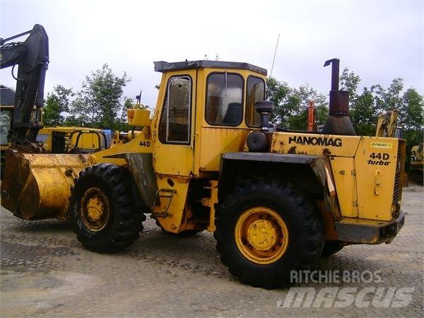 Hanomag 44D Kolesni nakladalci