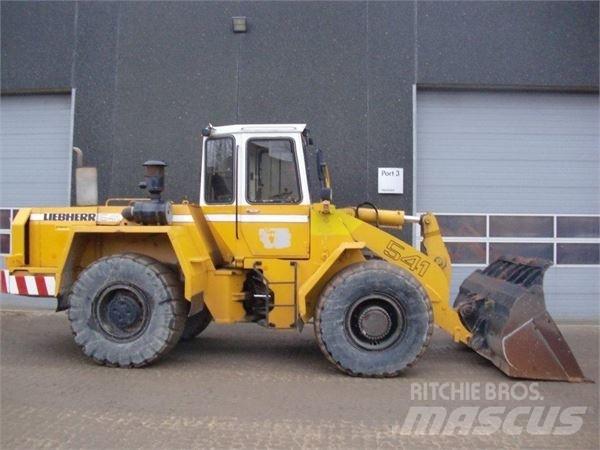 Liebherr 541 Kolesni nakladalci