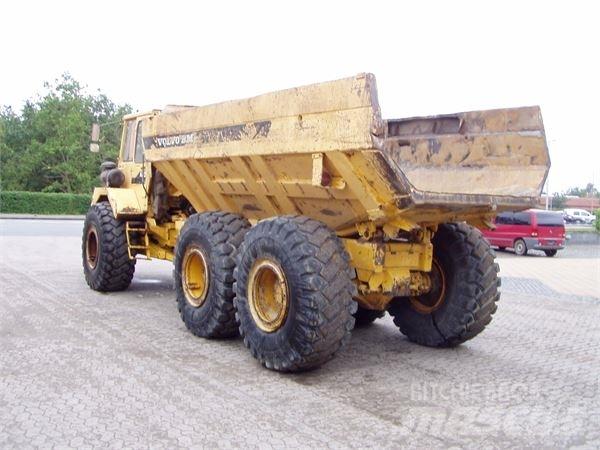 Volvo A25 Zglobni demperji