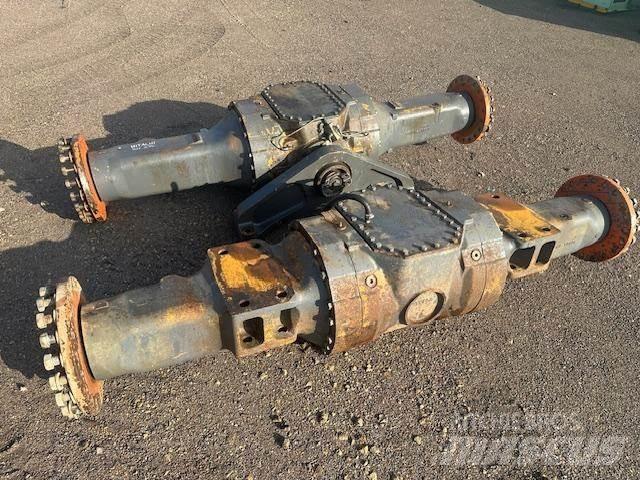 Hitachi ZW 250 AXLES Osi
