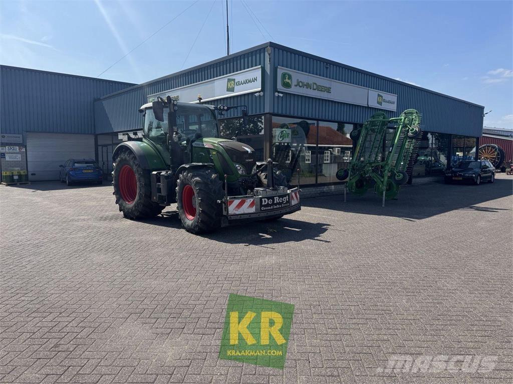 Fendt 720 Vario Traktorji