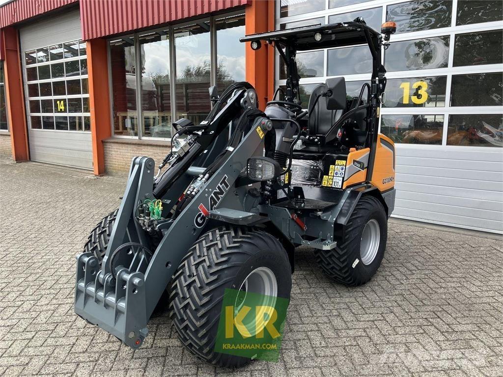 GiANT G2700 HD Čelni nakladalci in kopači