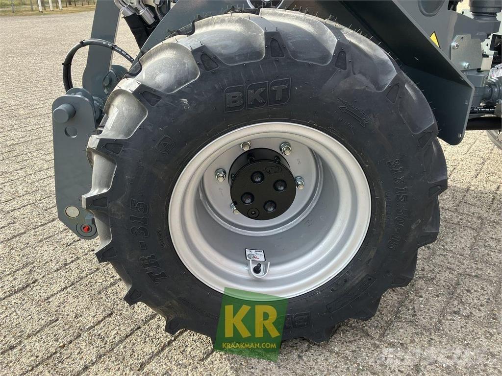 GiANT G2700 HD+ Čelni nakladalci in kopači