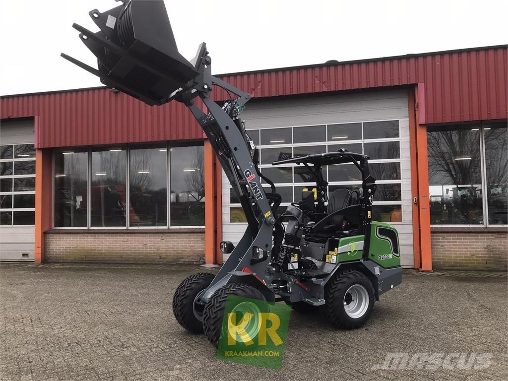 GiANT G2700E Čelni nakladalci in kopači