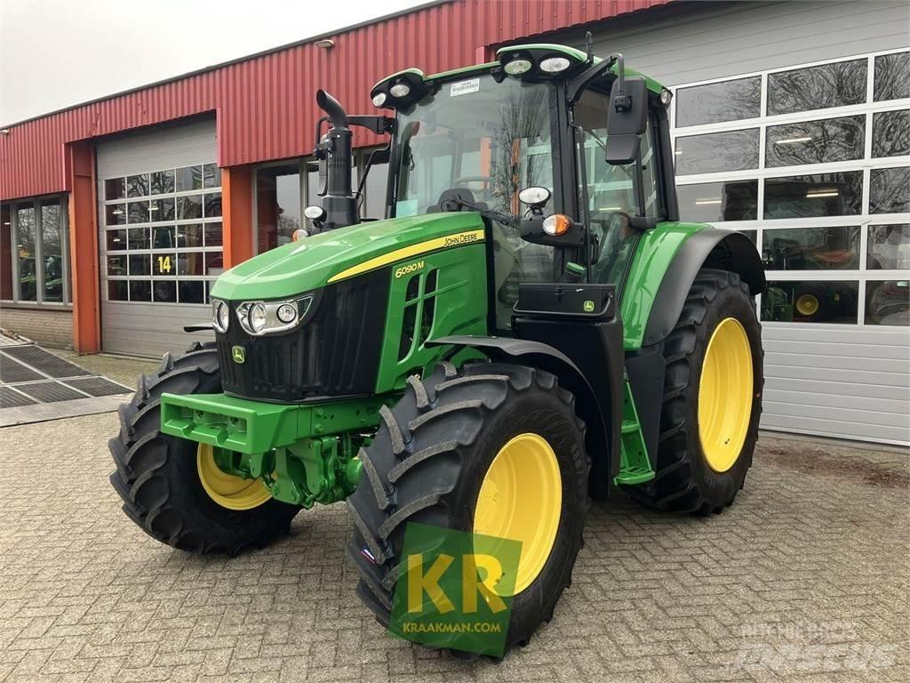 John Deere 6090M Traktorji