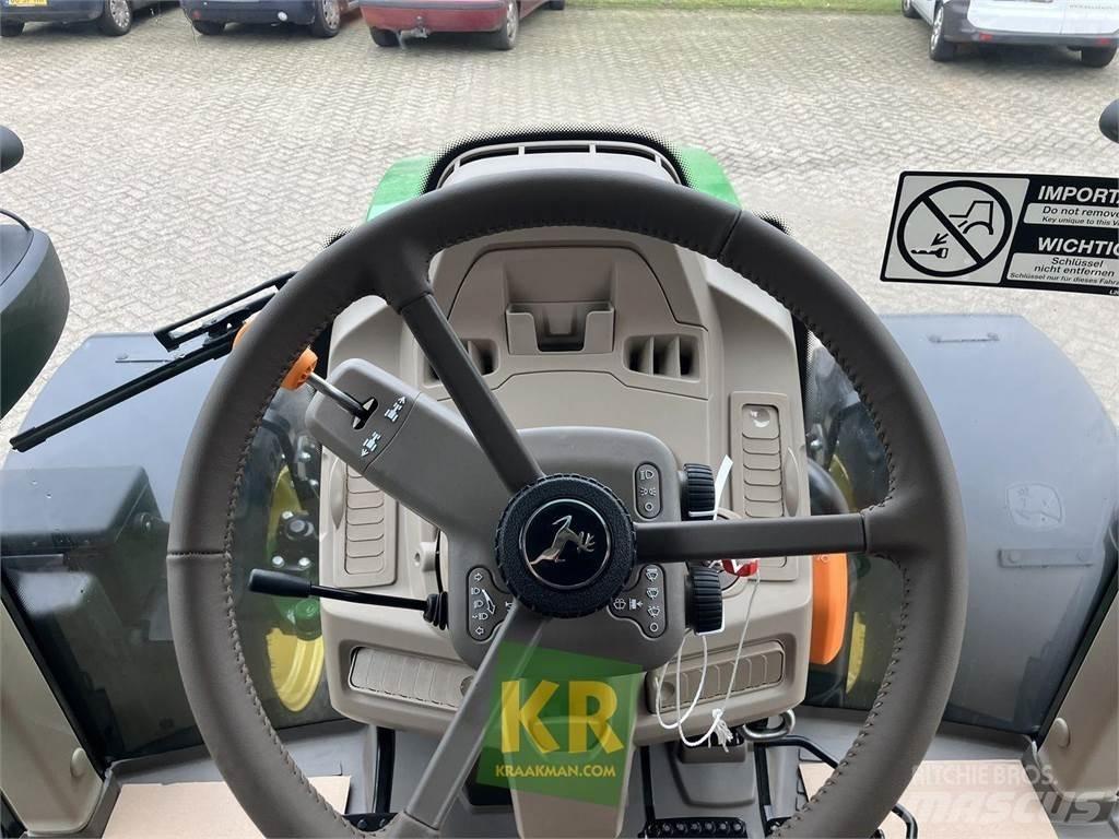 John Deere 6090M Traktorji