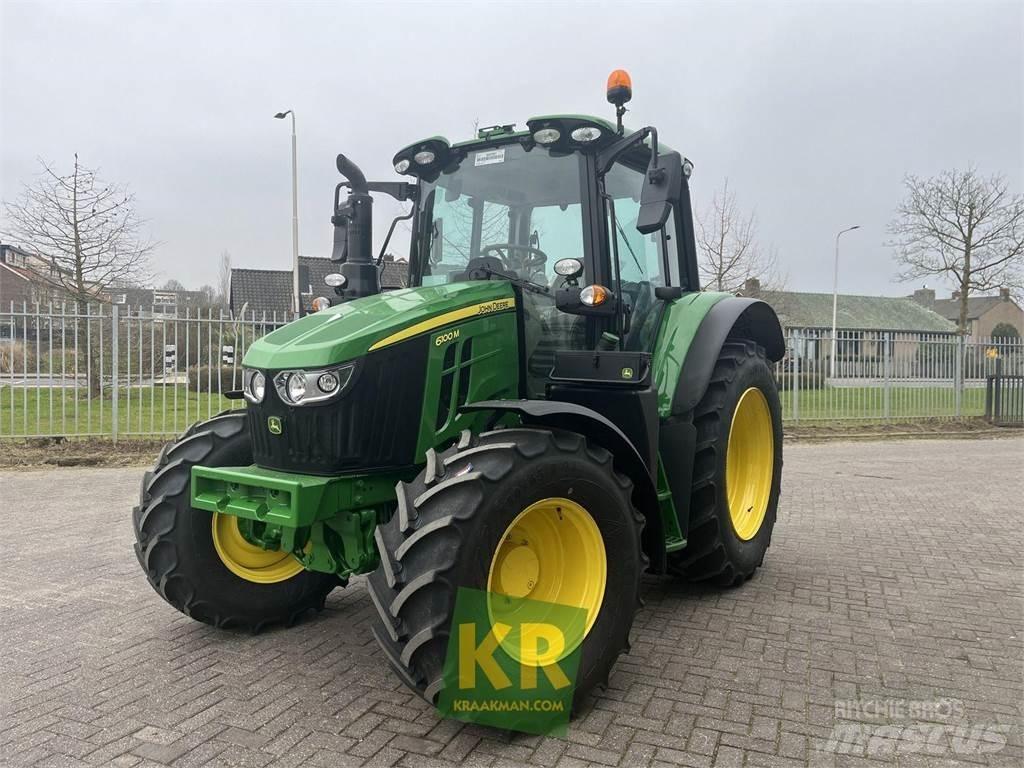 John Deere 6100M Traktorji