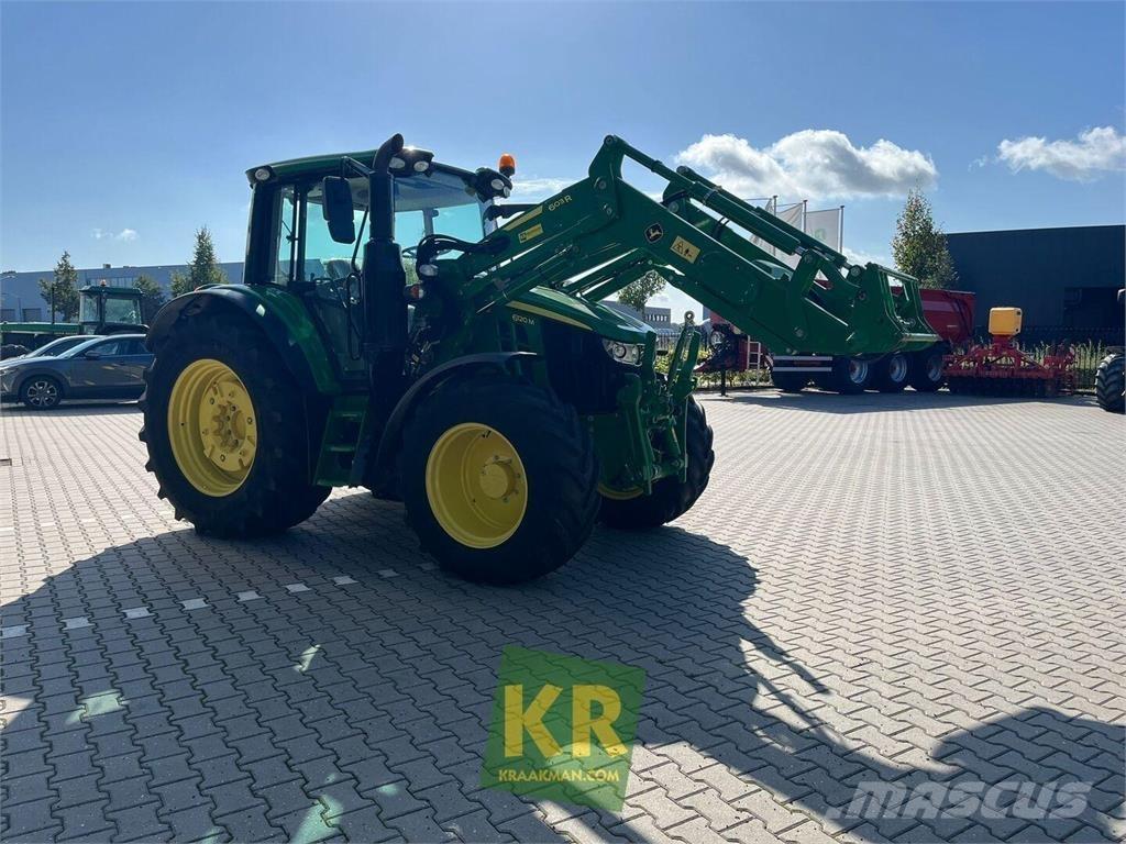 John Deere 6120M Traktorji