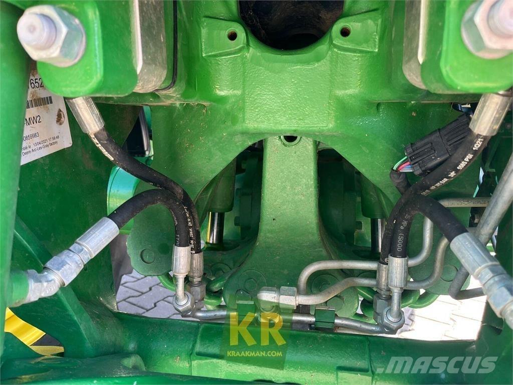 John Deere 6120M Traktorji