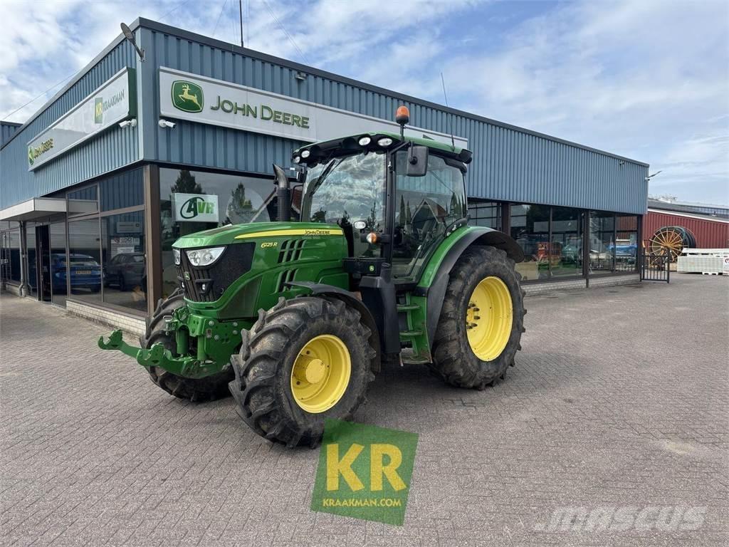 John Deere 6125R Traktorji