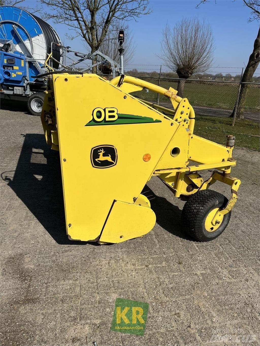 John Deere 630B Hay and forage machine accessories