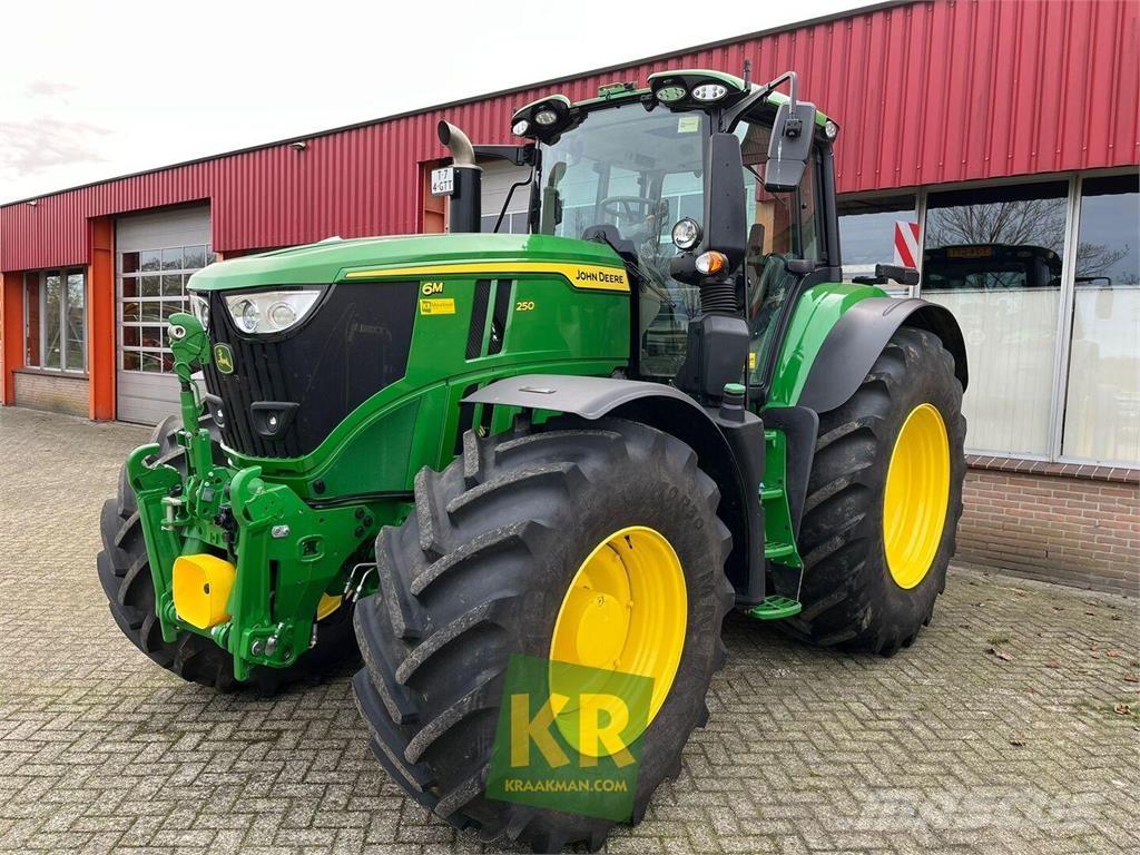 John Deere 6M 250 Traktorji
