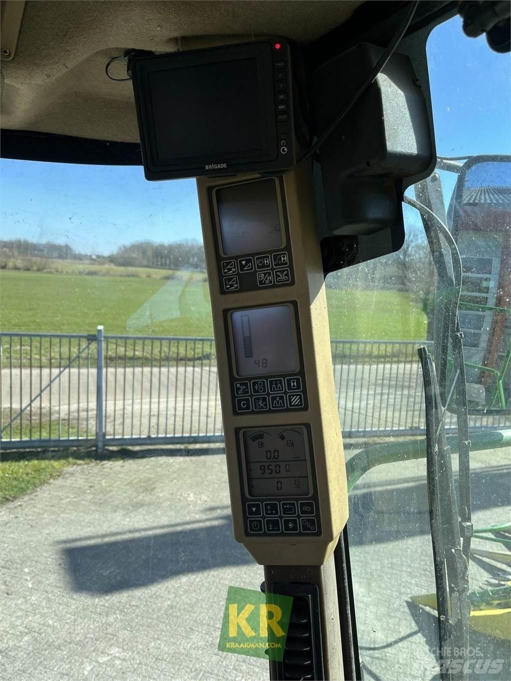 John Deere 7450 Kombajni za krmo