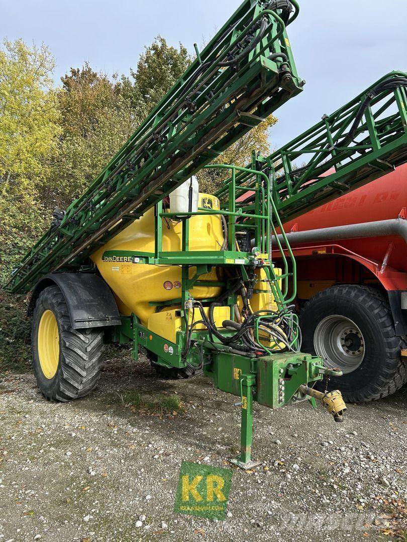 John Deere 840 Samohodne škropilnice