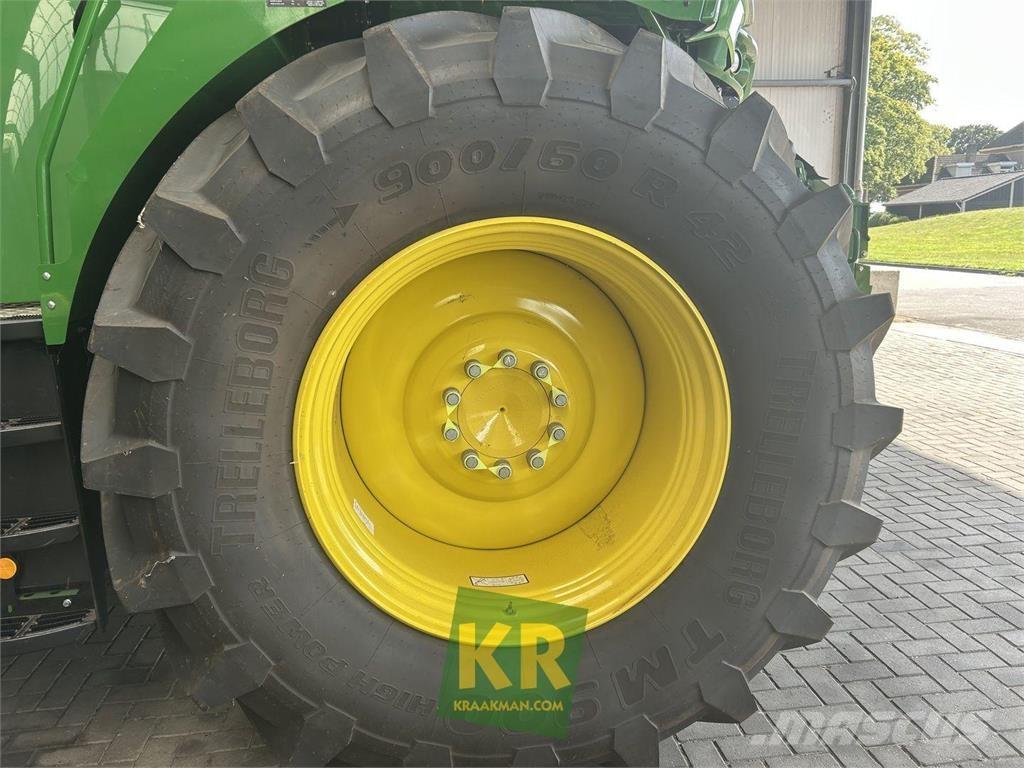 John Deere 8400 Kombajni za krmo