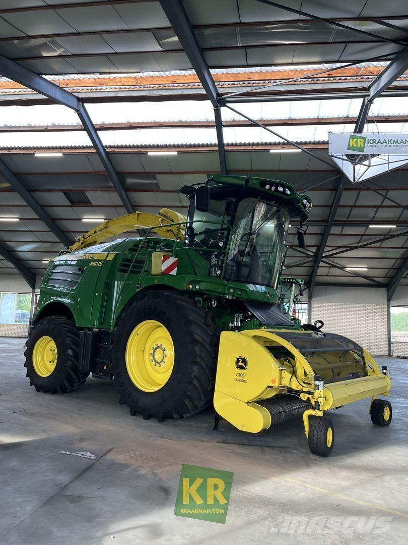 John Deere 8600 Kombajni za krmo