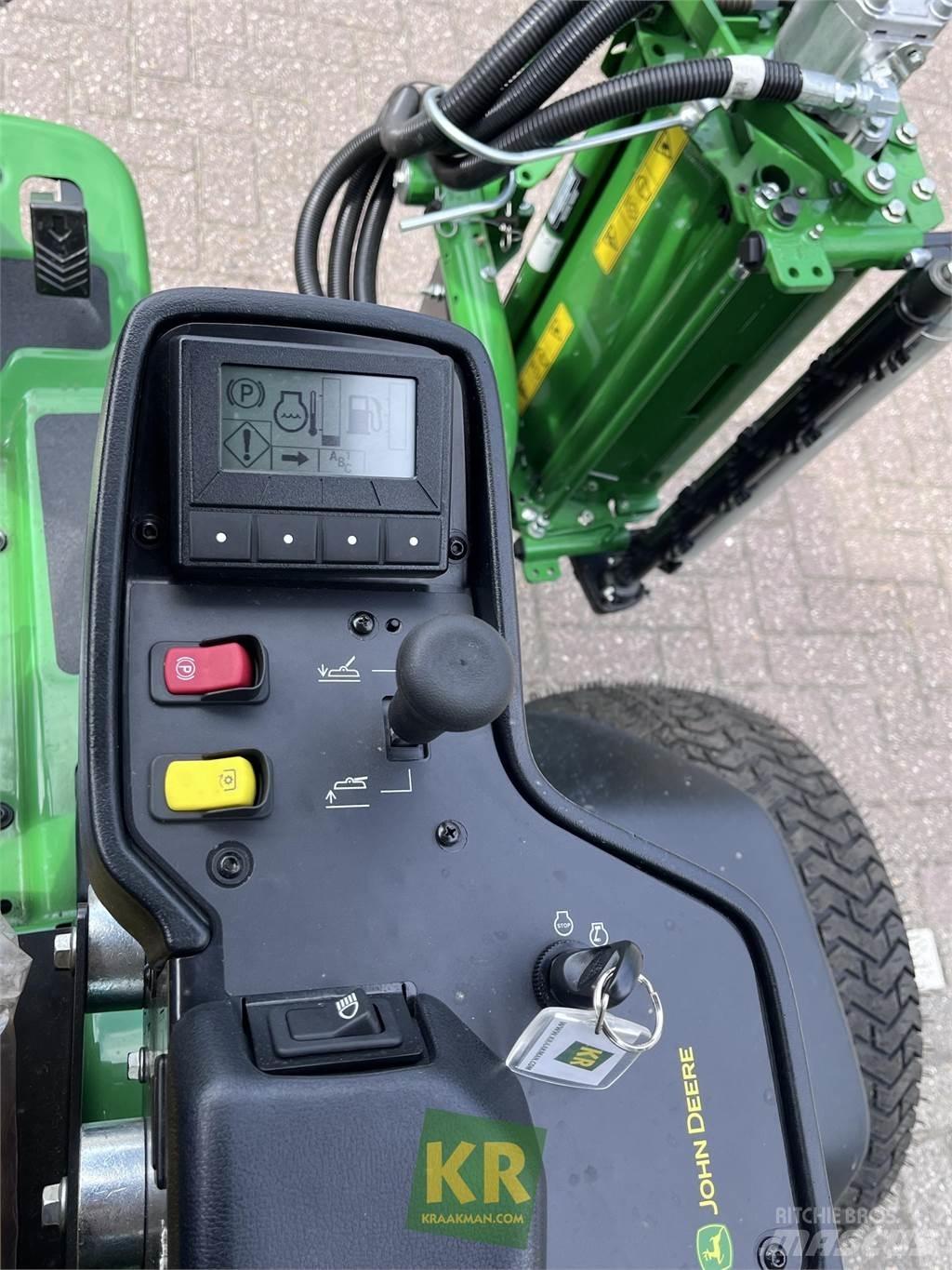 John Deere 8700A Kosilnice za travo