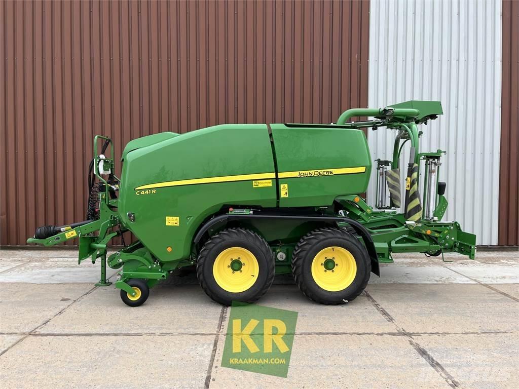 John Deere C441R Balirke (okrogle bale)
